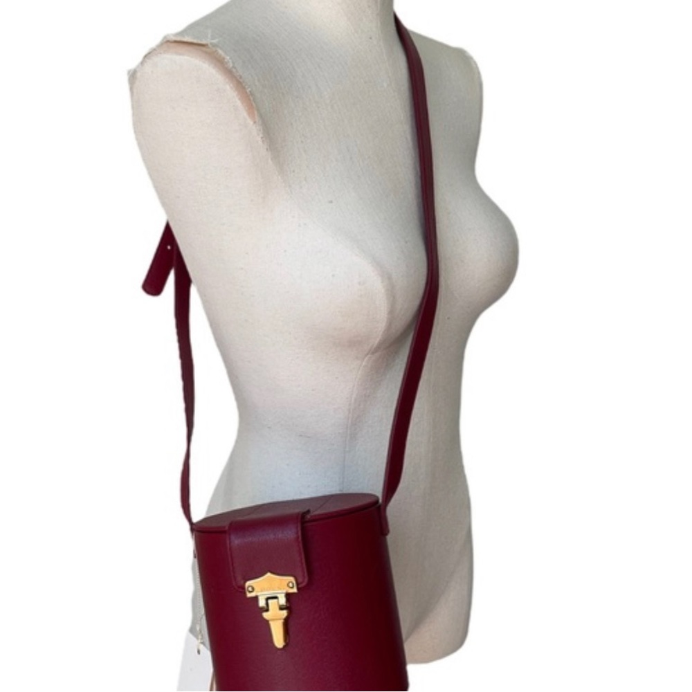 Doen bucket bag, like new